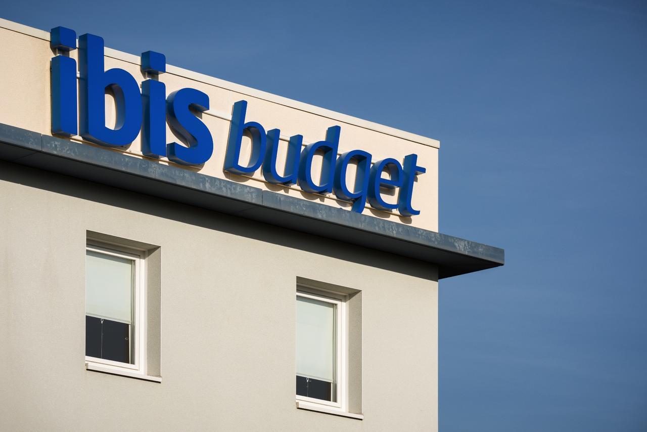 Ibis Budget Rennes Route De Saint Malo Montgermont Bagian luar foto