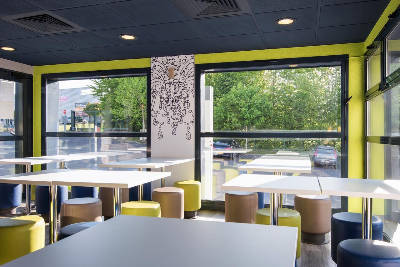 Ibis Budget Rennes Route De Saint Malo Montgermont Bagian luar foto